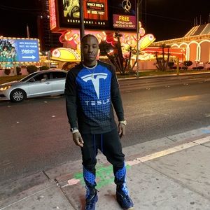 Meet your Posher, Fredrick